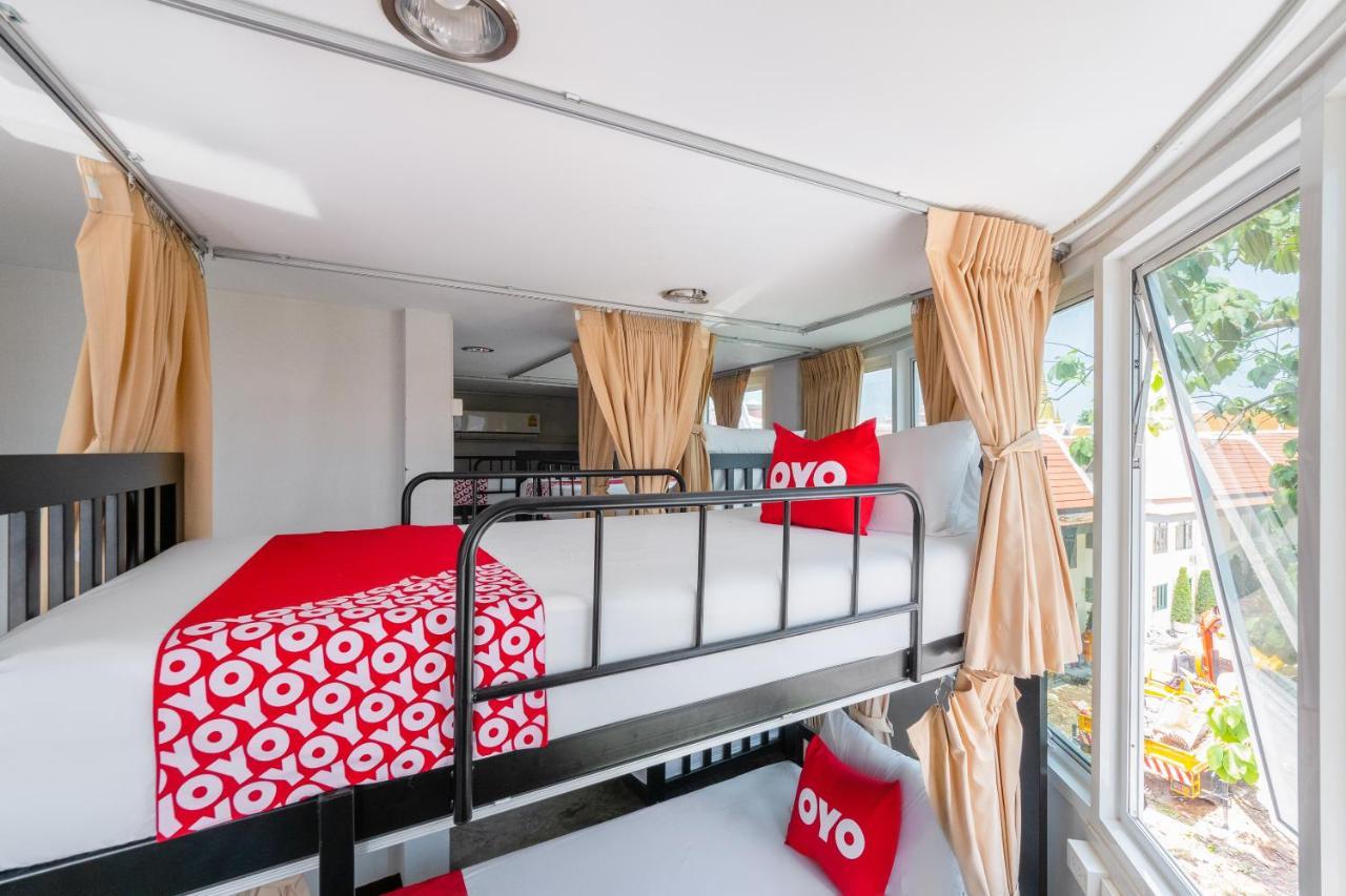 Oyo 969 Lida 1946 Hostel Бангкок Екстер'єр фото