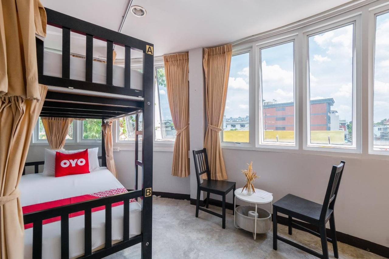 Oyo 969 Lida 1946 Hostel Бангкок Екстер'єр фото