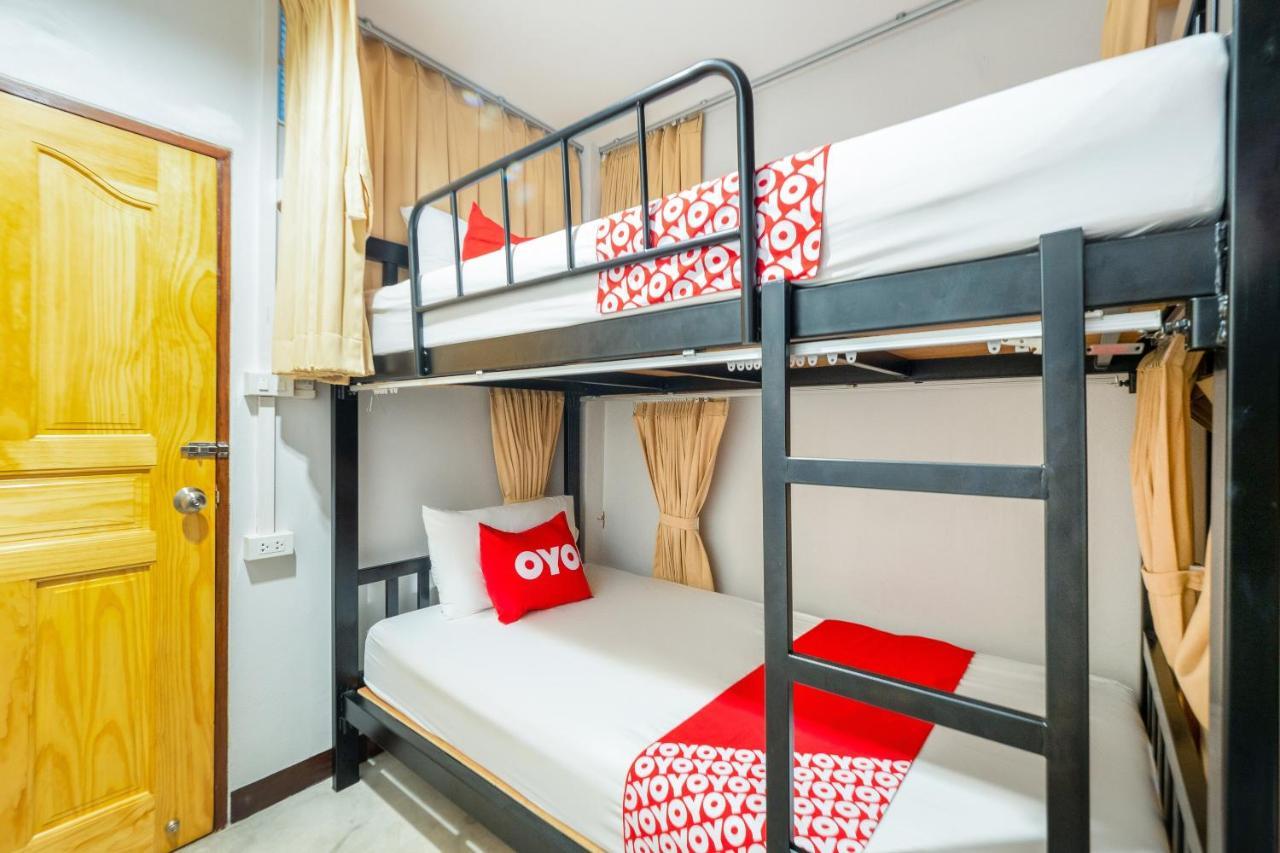 Oyo 969 Lida 1946 Hostel Бангкок Екстер'єр фото
