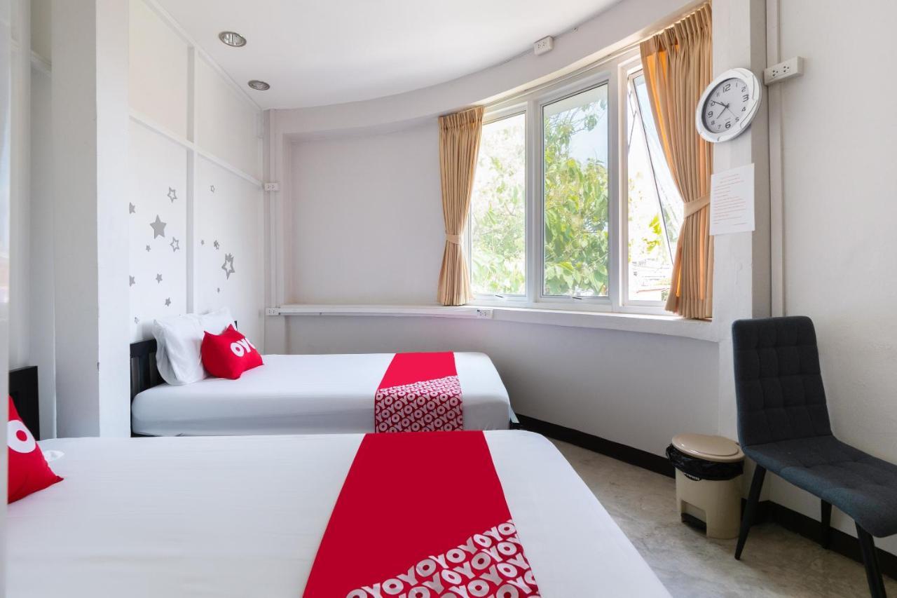 Oyo 969 Lida 1946 Hostel Бангкок Екстер'єр фото